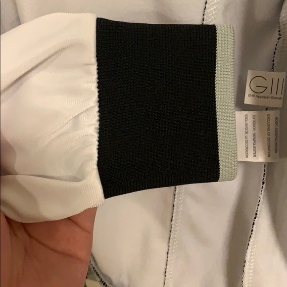 NFL Raiders Jacket - Picture 6 of 7